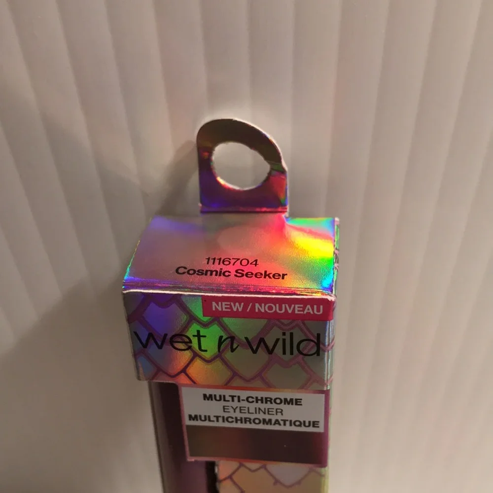 Wet n Wild Chameleon Chrome Eyeliner in Cosmic Seeker NEW